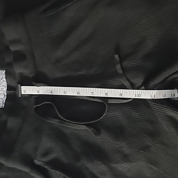 💣 Uniqlo Rubbes Black High Waist Pants - Picture 7 of 9